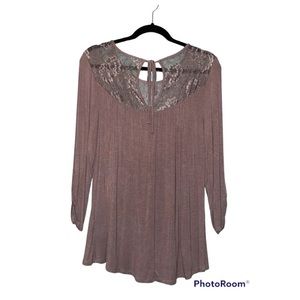 Women’s Top